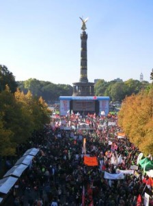 Anti-TTIP-Demo 13 - Foto © Gerhard Hofmann, Agentur Zukunft_20151010_131223